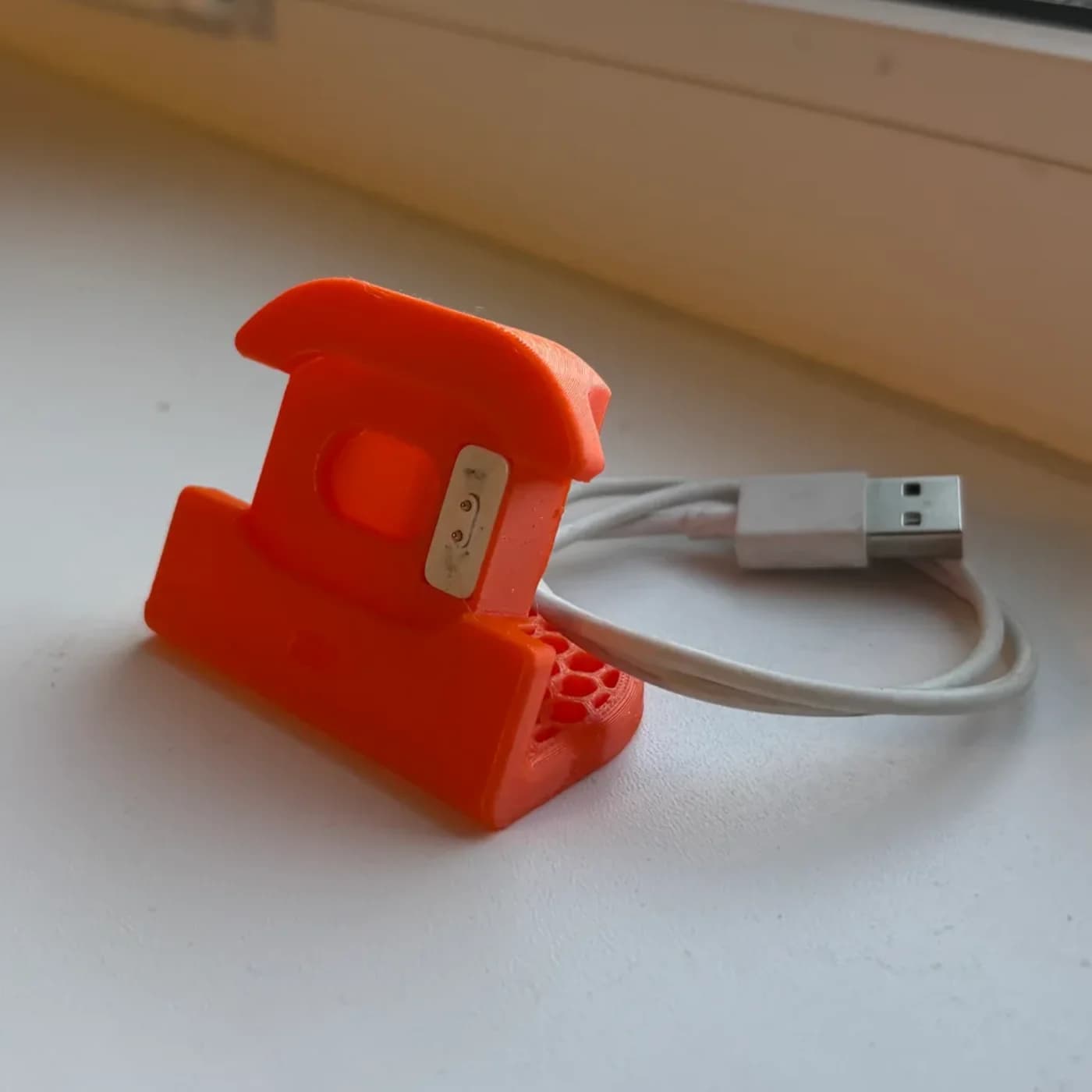 Подставка для Xiaomi Mi band 9/10